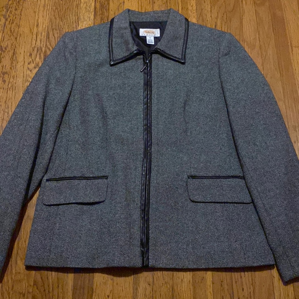 Black lined herringbone blazer size8 petite